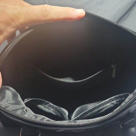 Nicole NICOLE MILLER 'Pricilla' Satchel Handbag Purse -Black Excellent Pre owned - Picture 4 of 6